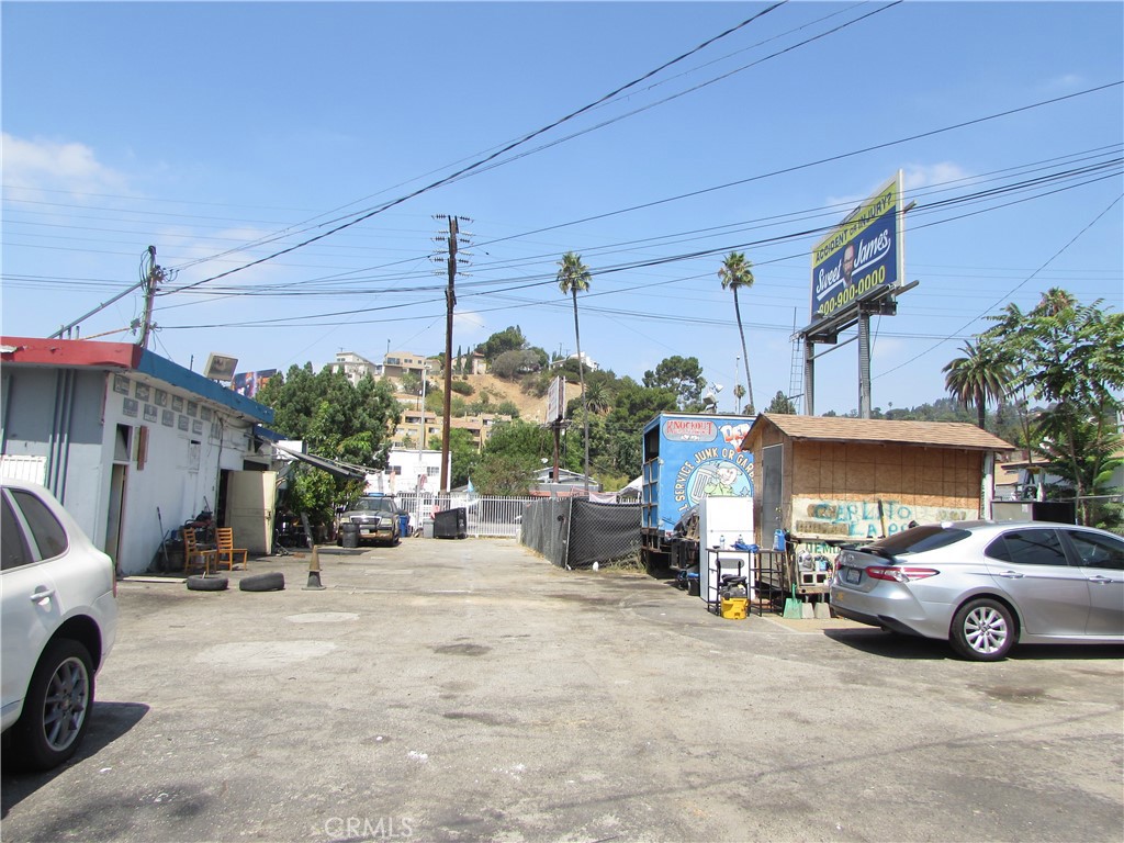 main property photo 44