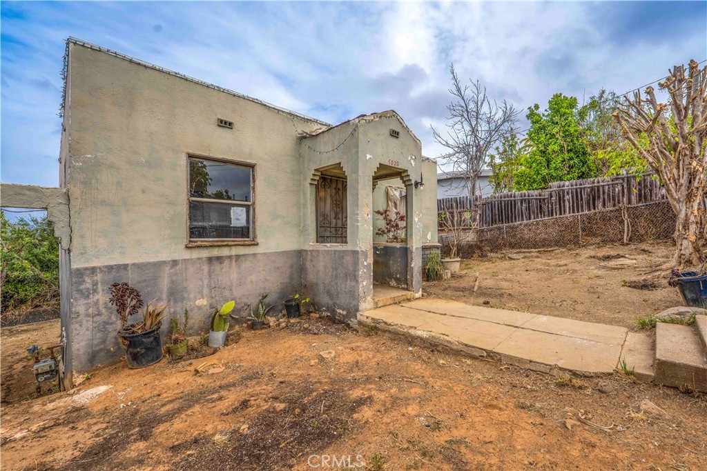 main property photo 26