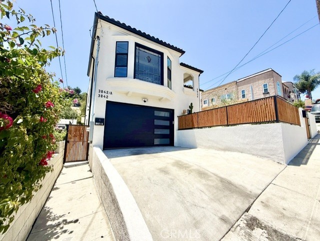 main property photo 74