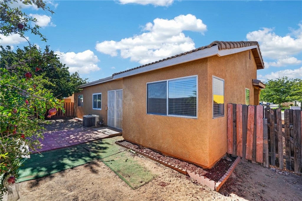 main property photo 24