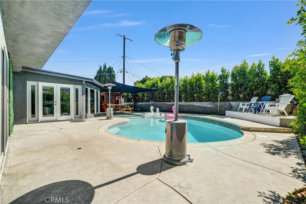 main property photo 22