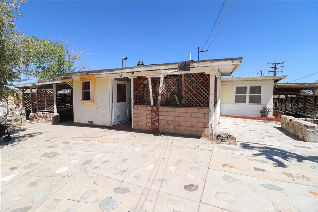 main property photo 2
