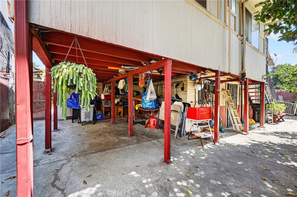 main property photo 49
