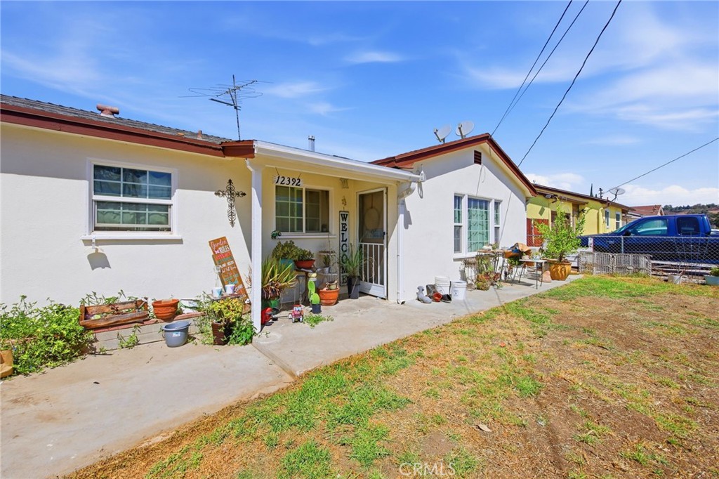 main property photo 4