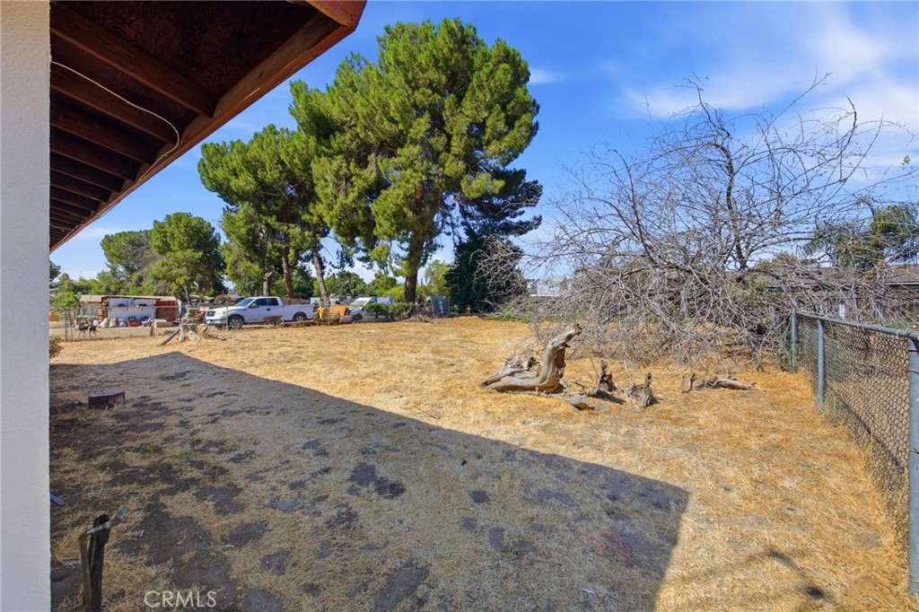 main property photo 50