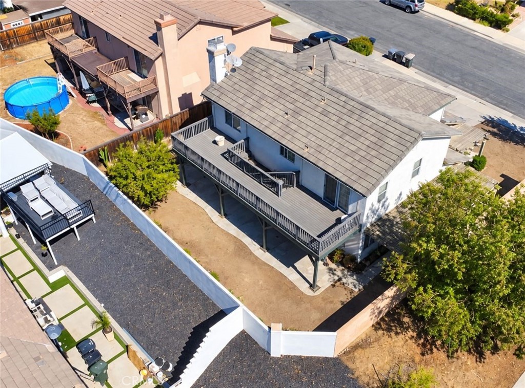 main property photo 45