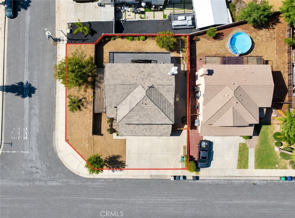 main property photo 51