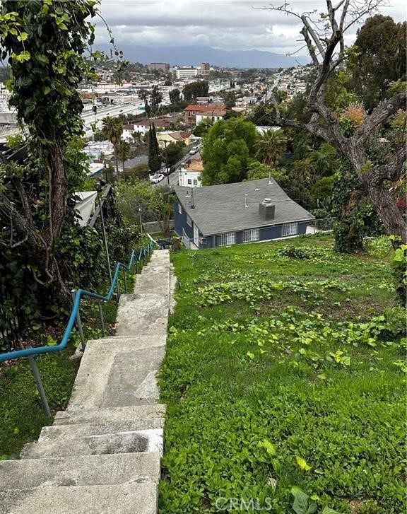 main property photo 11