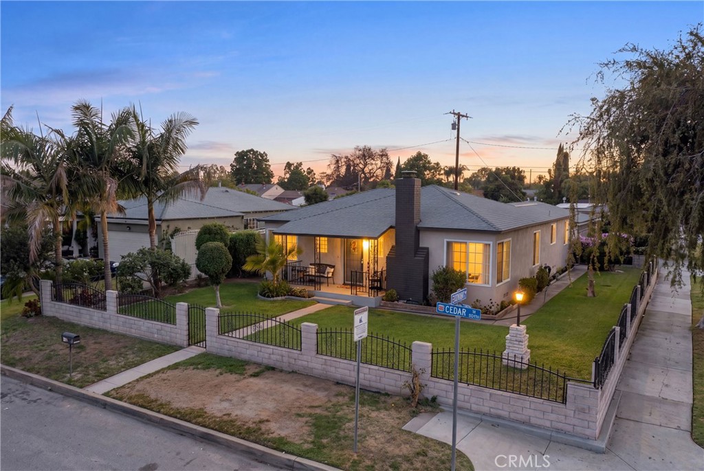 main property photo 3