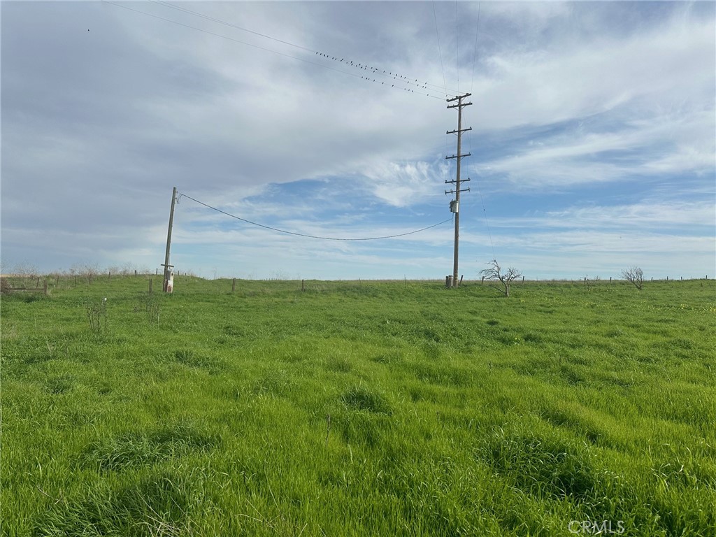 main property photo 15