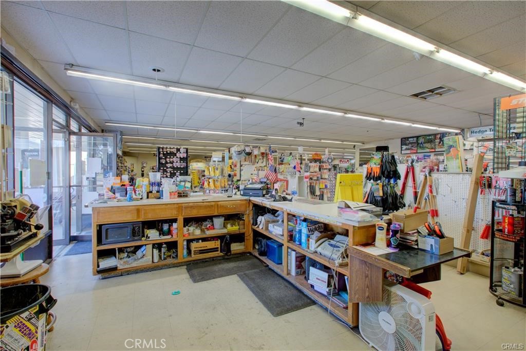 main property photo 15
