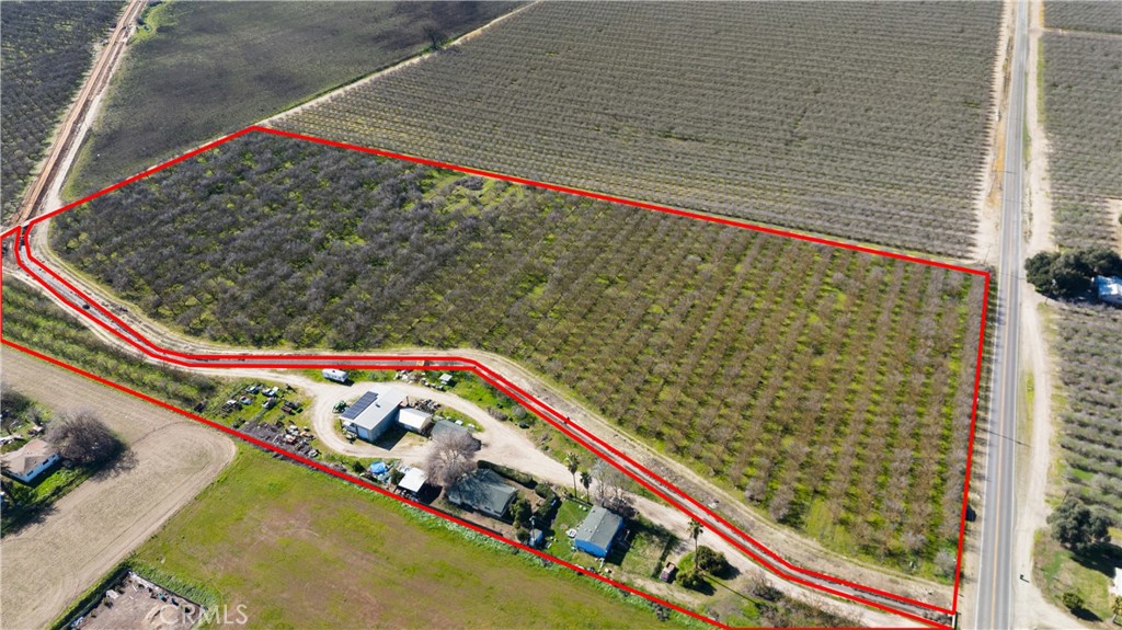 main property photo 24