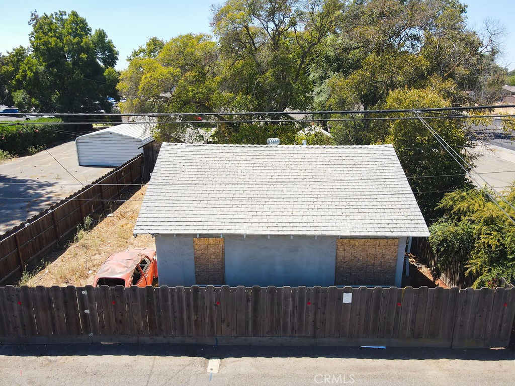 main property photo 31