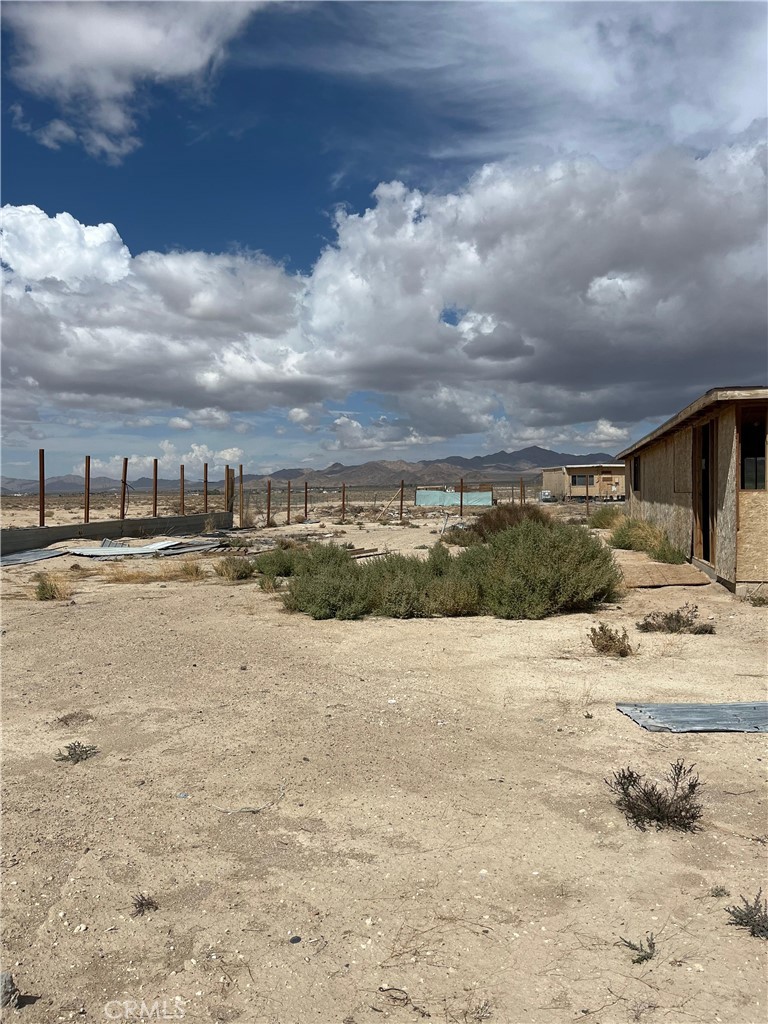 main property photo 11