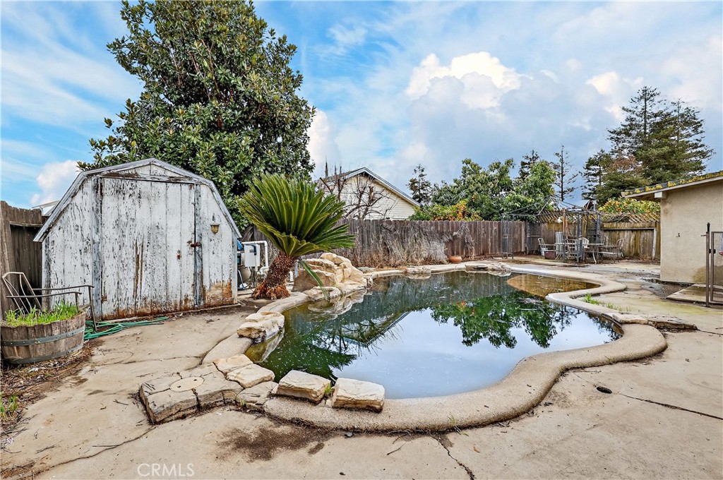 main property photo 33