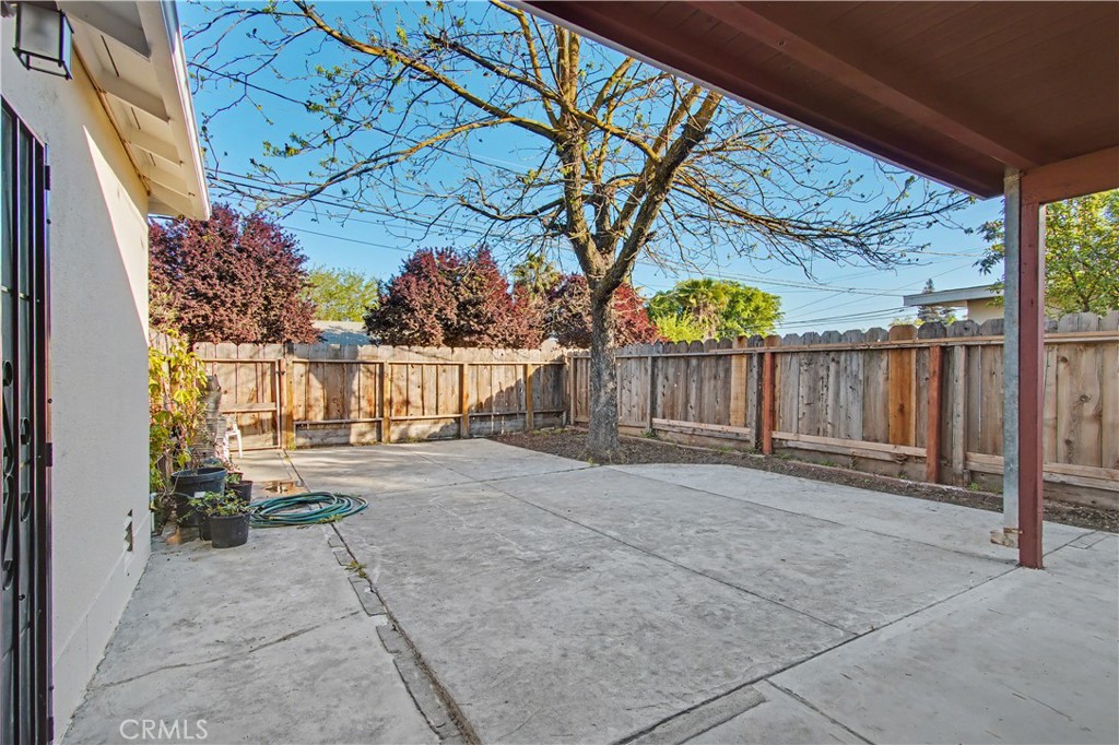 main property photo 26
