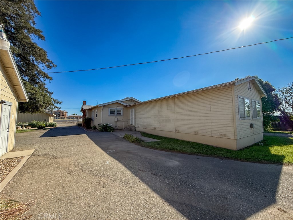 main property photo 2