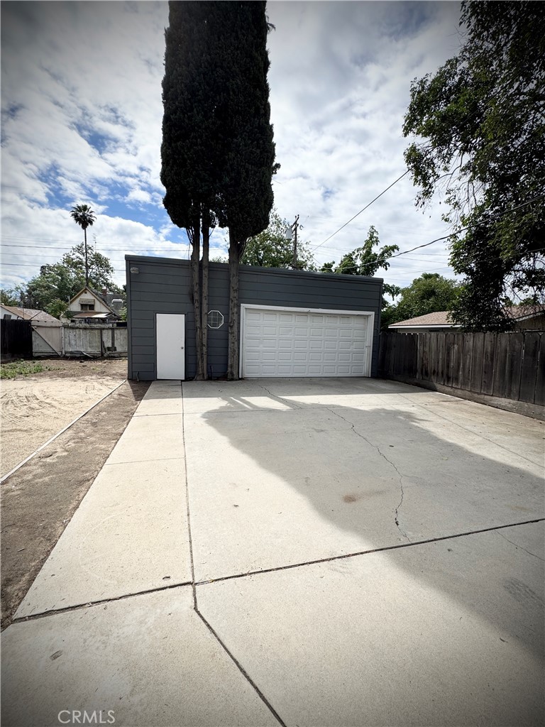 main property photo 64