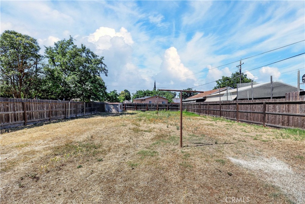 main property photo 41