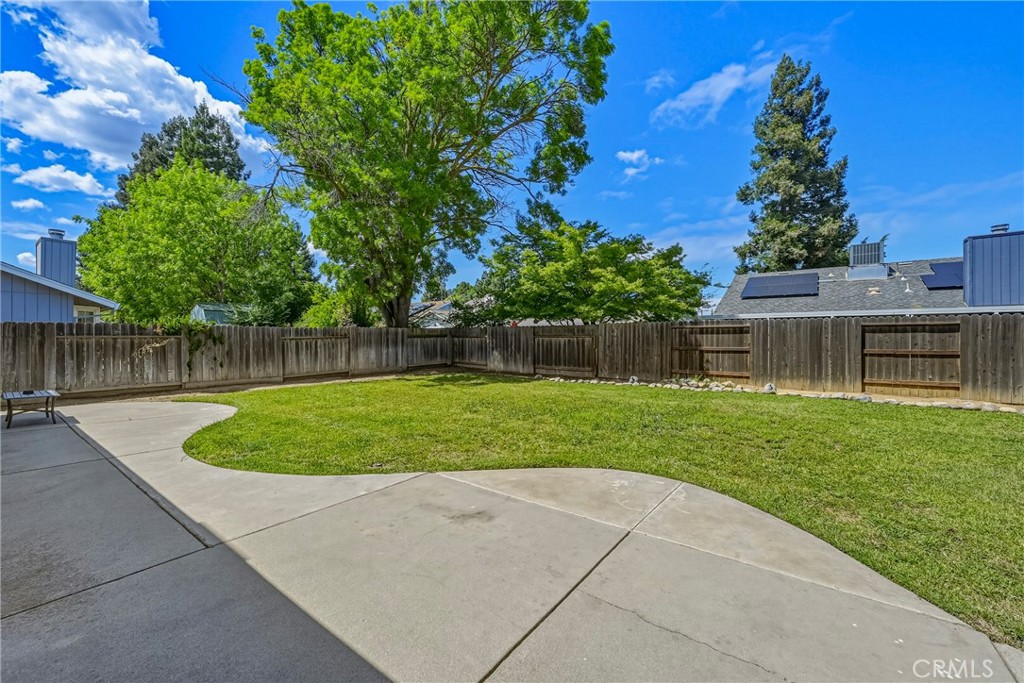 main property photo 30