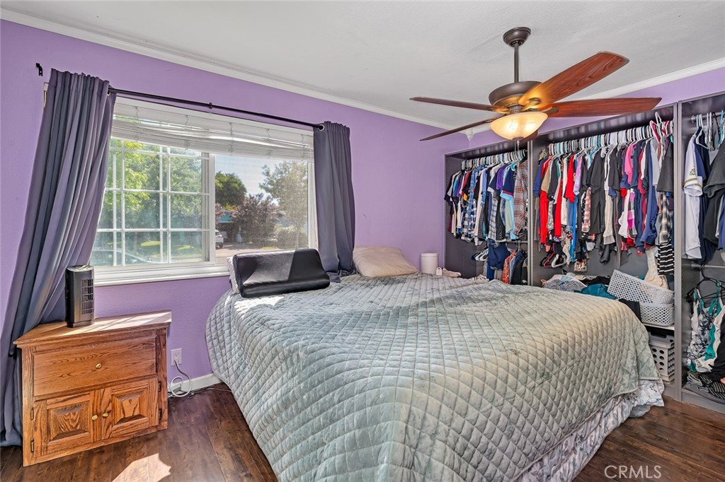 main property photo 23