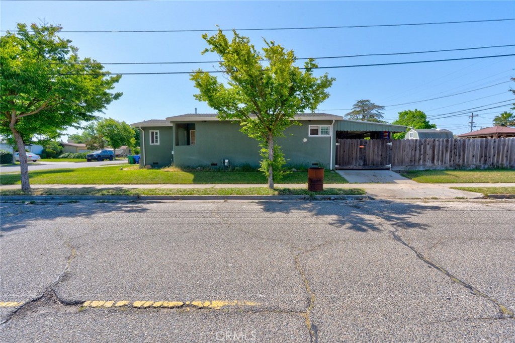 main property photo 7