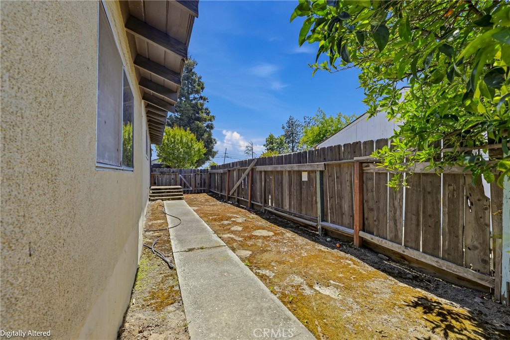 main property photo 47