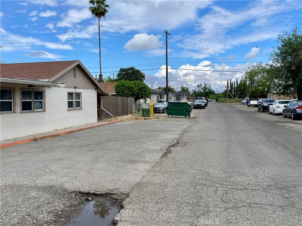 main property photo 42