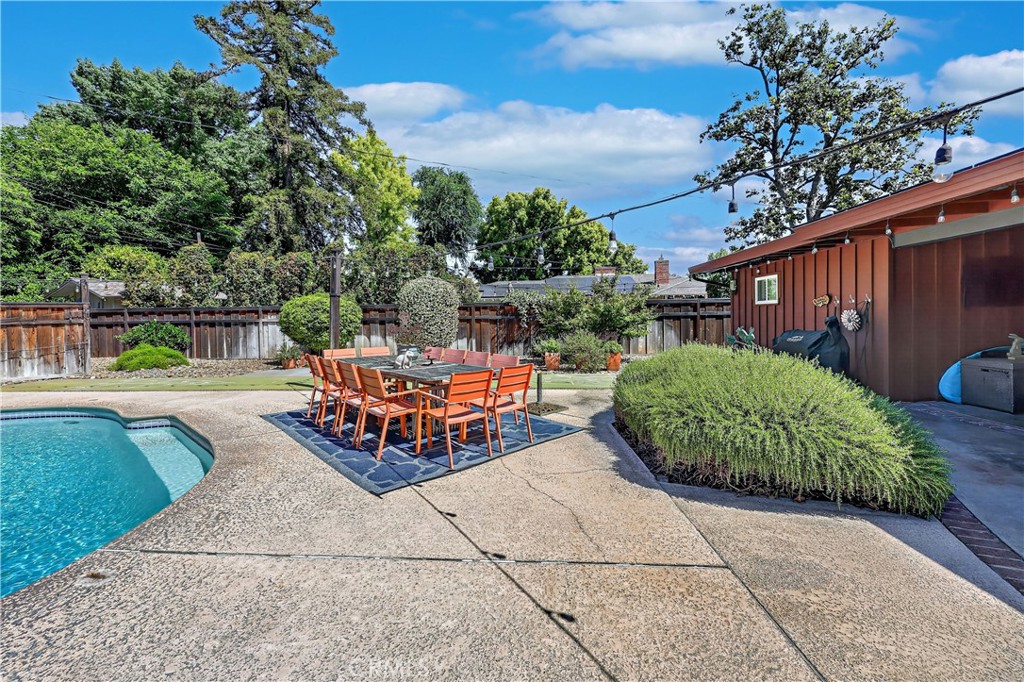 main property photo 53