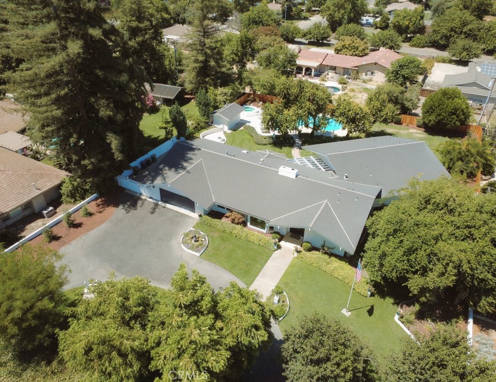 main property photo 46