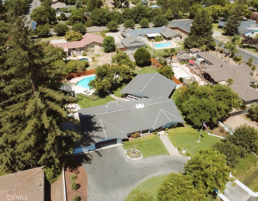 main property photo 47
