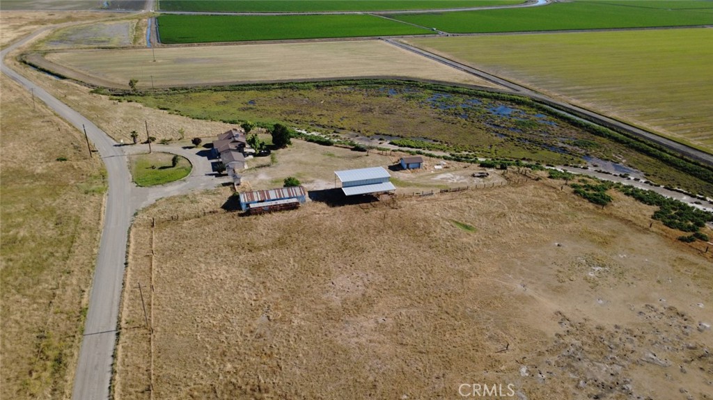 main property photo 59