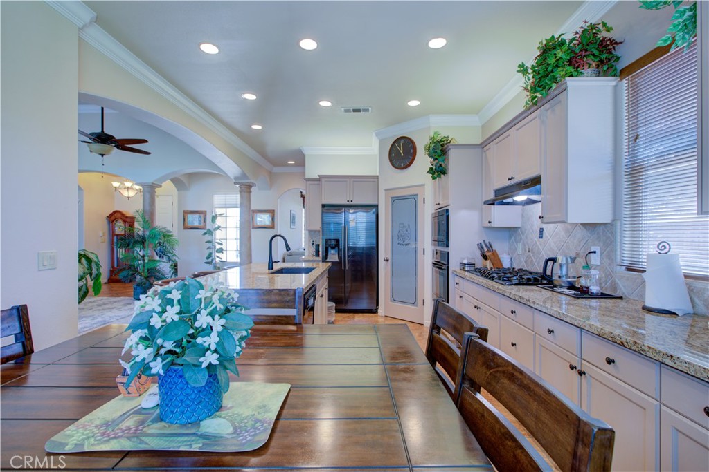 main property photo 59
