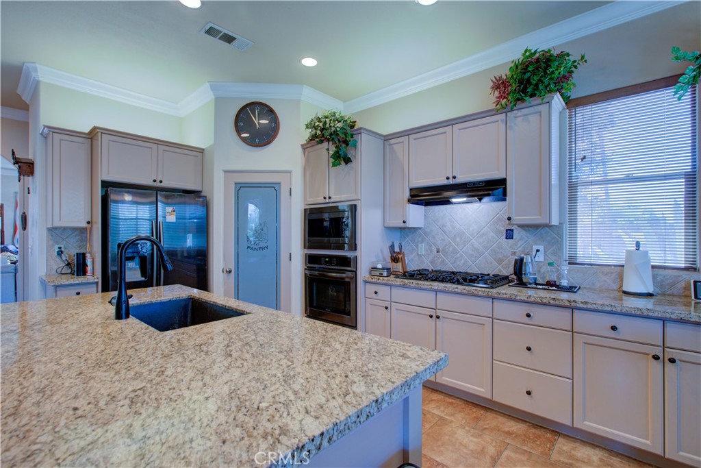 main property photo 61