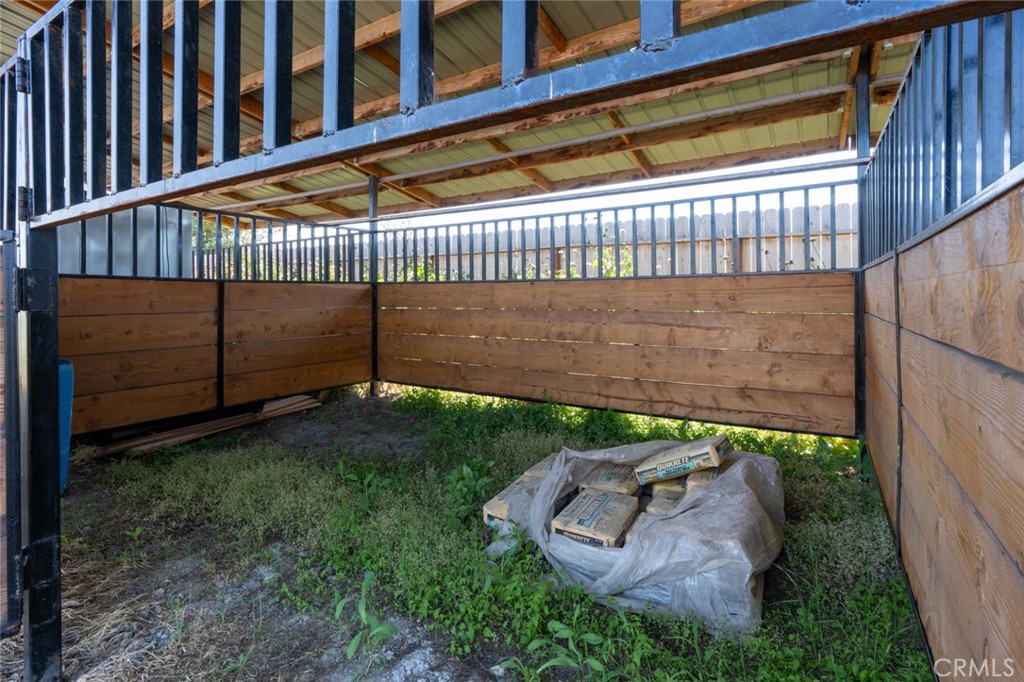 main property photo 54