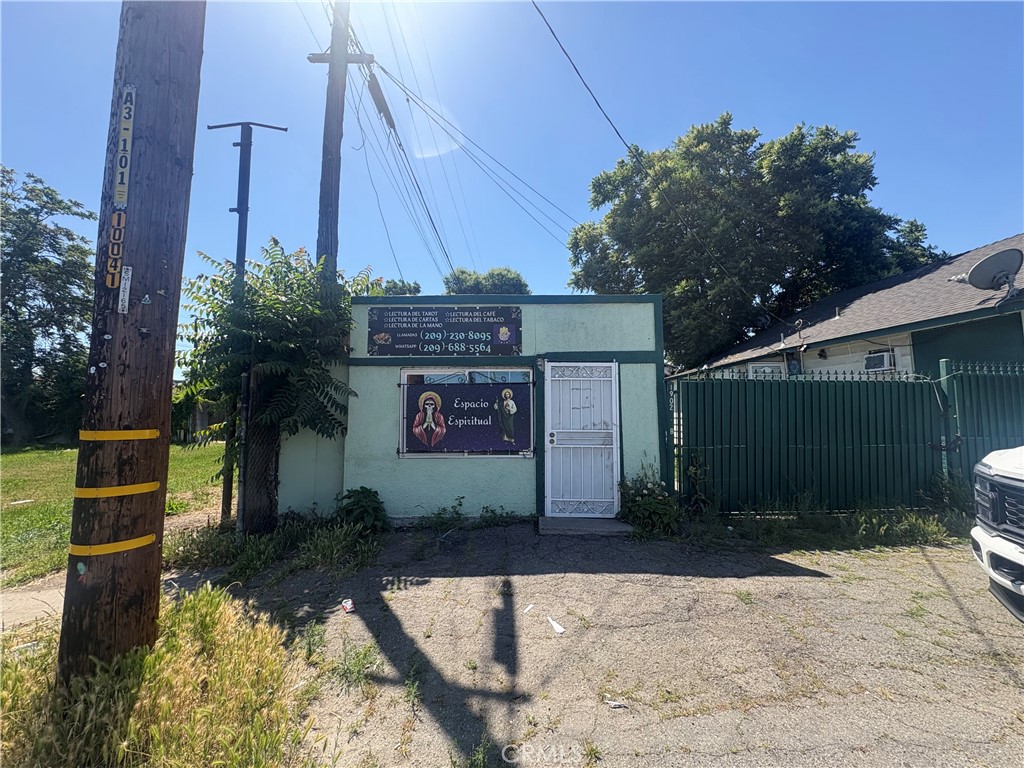 main property photo 4