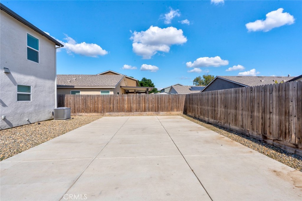 main property photo 51