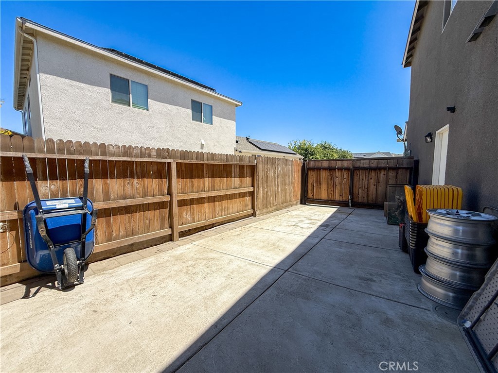 main property photo 29