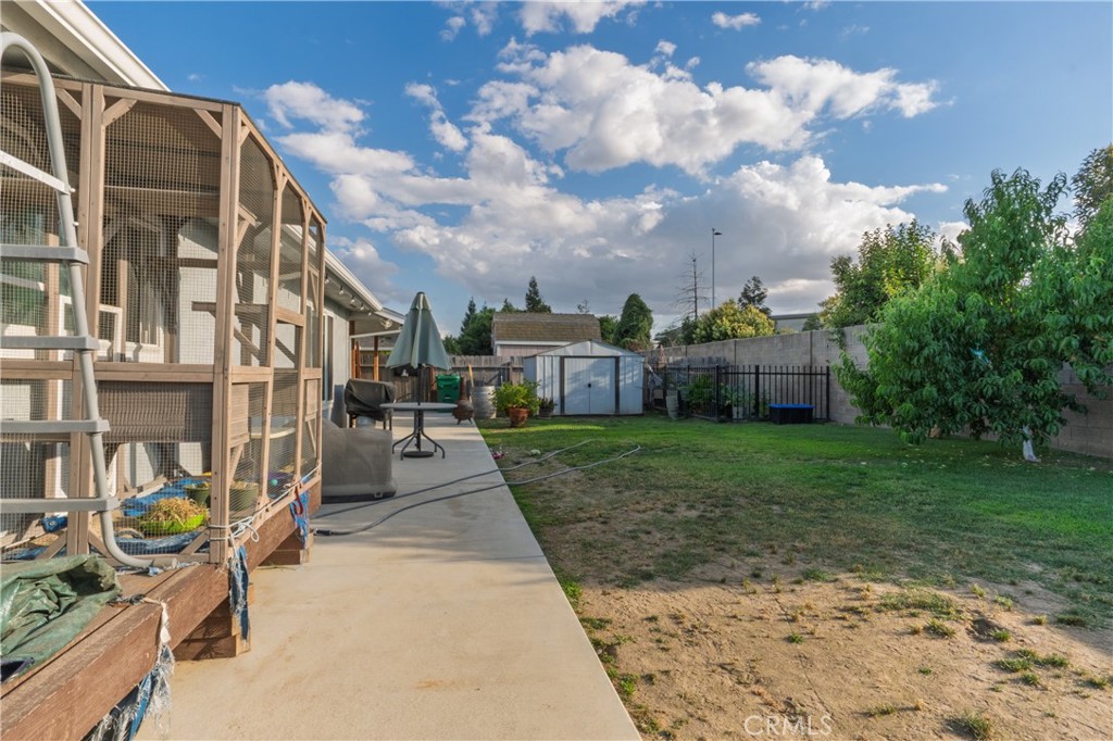 main property photo 36