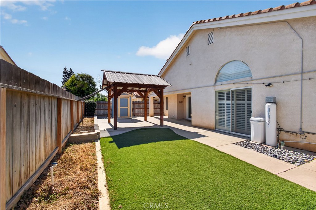 main property photo 27