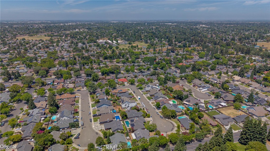 main property photo 16