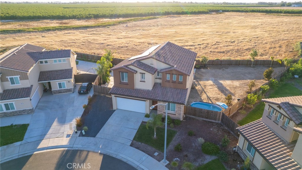 main property photo 46