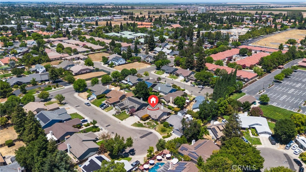 main property photo 23