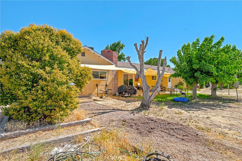 main property photo 50
