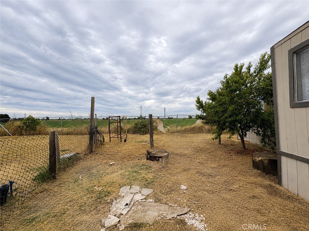 main property photo 29