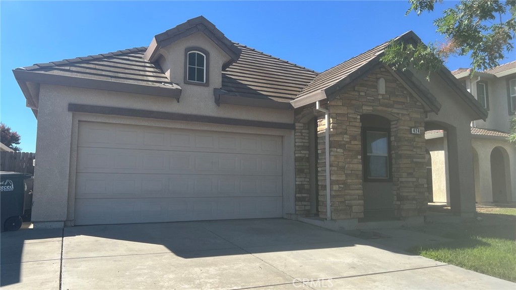 main property photo 1