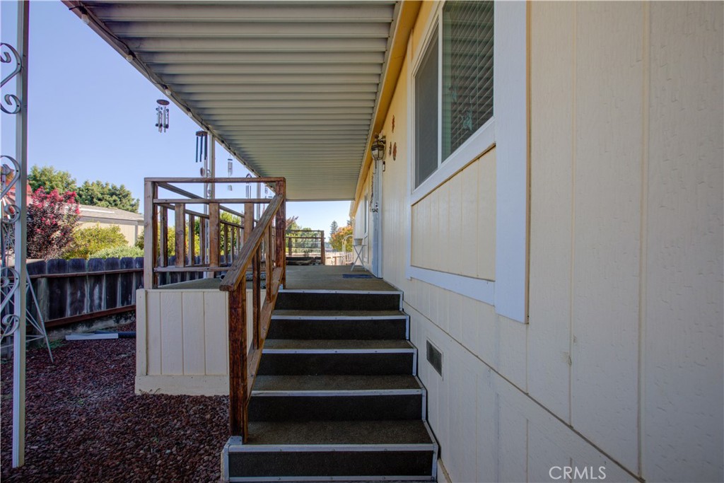 main property photo 41