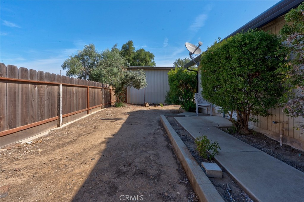 main property photo 37