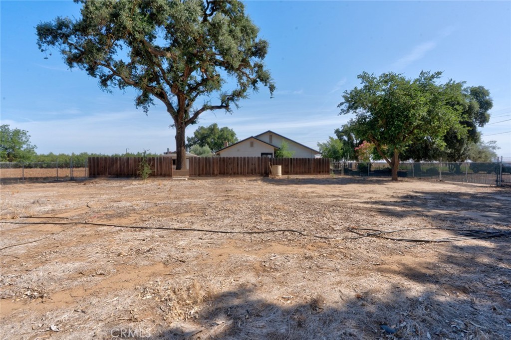 main property photo 51