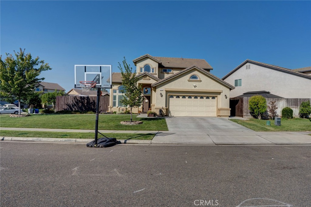 main property photo 6